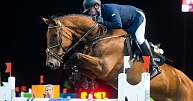 Наездник из ОАЭ отстранен от соревнований за жестокое обращение с лошадью