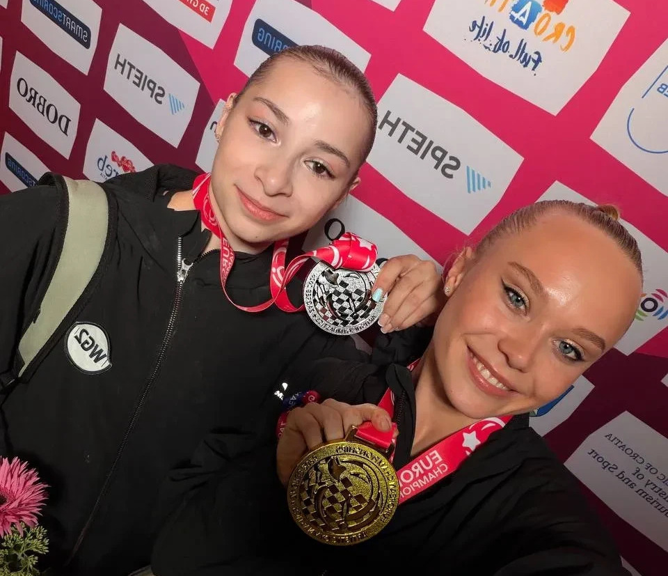 Мельникова — чемпионка, Калмыкова — серебро
